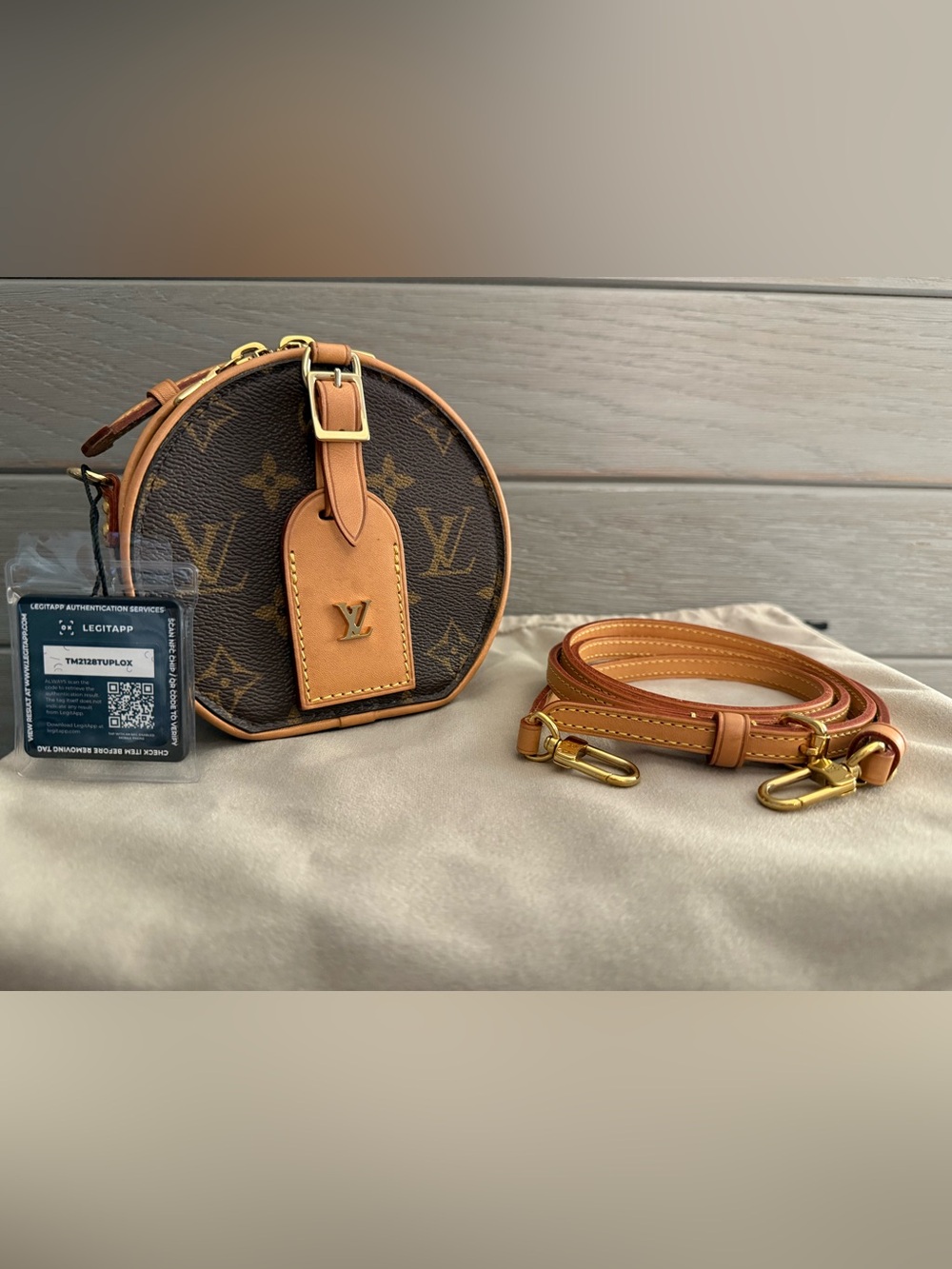 Louis Vuitton Mini Boite Chapeau Monogram M83575 Crossbody Authenticated